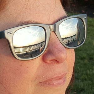 Meet your Posher, Donna